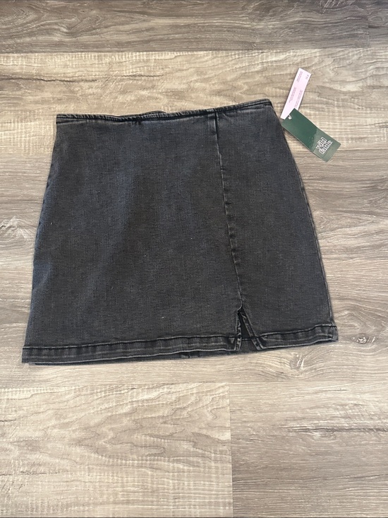 wild fable Dresses & Skirts - Wild Fable Black Wash Denim Skirt 8 NEW NWT